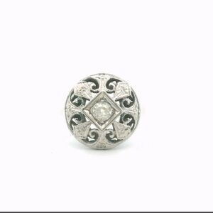 Vintage 14K White Gold Diamond Carved Circle Milgrain Ring